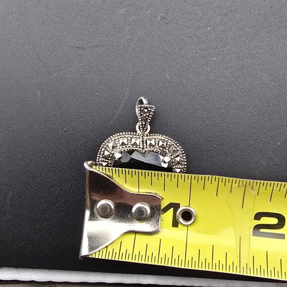 Vintage Heart-Shaped Marcasite & 925 Sterling Silver Pendant With Black Stone - Picture 6 of 11